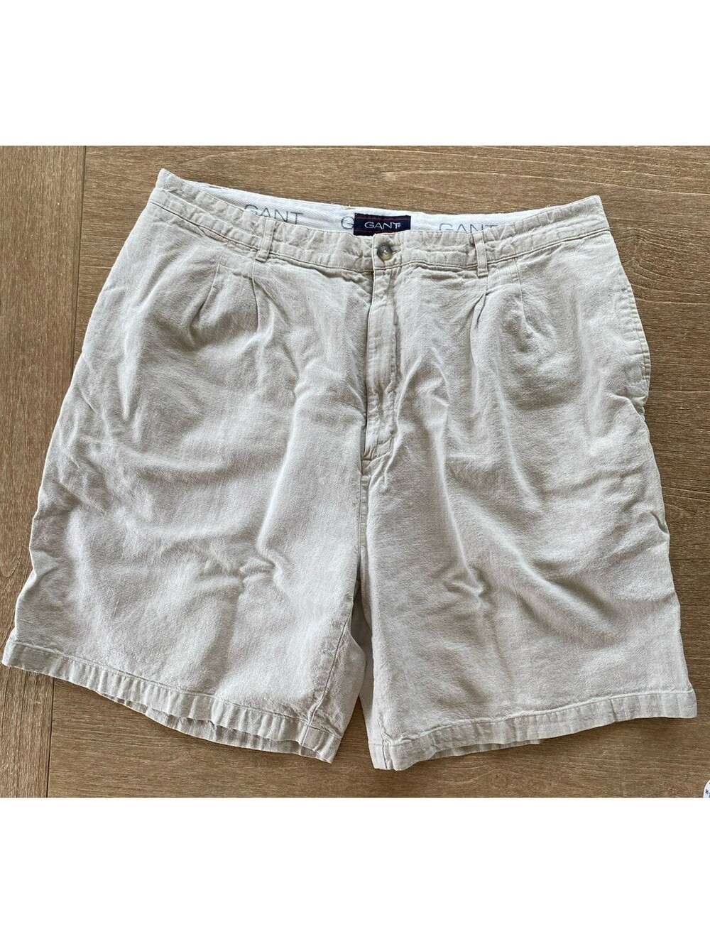 VTG 90S GANT KHAKI SHORTS MENS SIZE 40  LINEN & COTTON